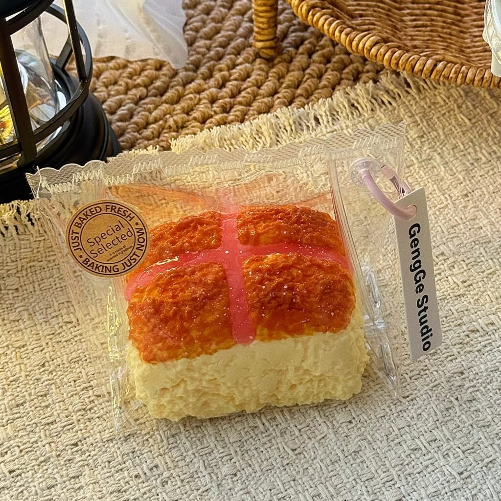 154040 GengGe Studio Hot Cross Bun - Peach Jam (Thick Cream Clay Texture Series) / GengGe Studio 十字包(蜜桃酱)(厚奶油泥触感系列)
