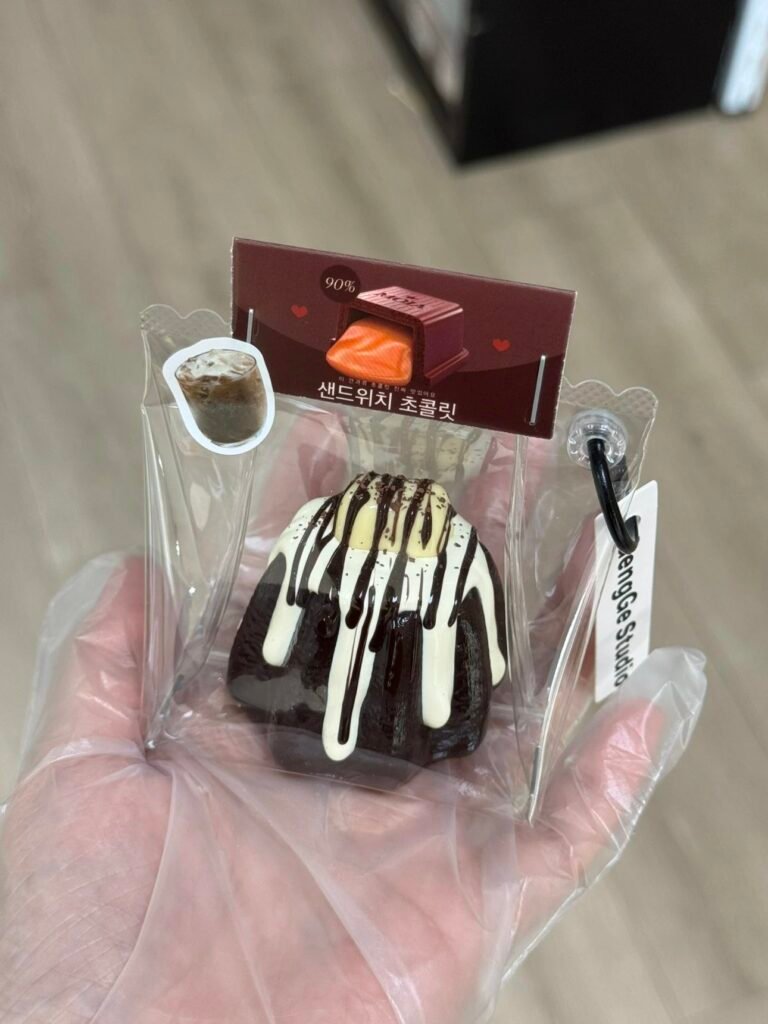 154048 GengGe Studio Marshmallow Chocolate Canele / GengGe Studio 棉花糖巧克力可露丽