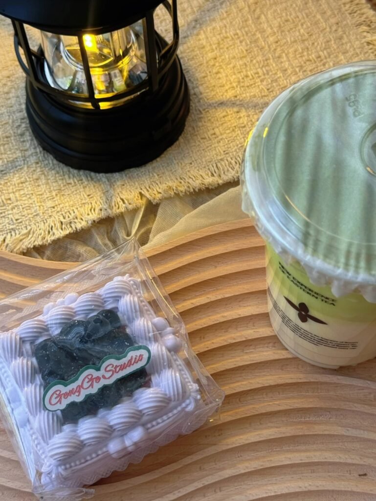 154066 GengGe Studio Blueberry Cream Cake / GengGe Studio 蓝莓奶油蛋糕