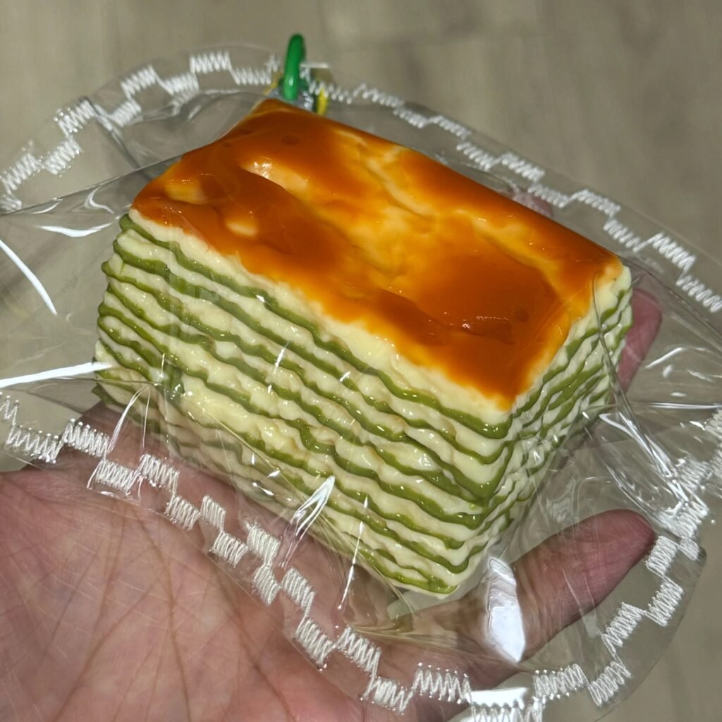 154120 GengGe Studio Mille-Feuille Pastry - Matcha (Thick Cream Clay Texture Series) / GengGe Studio 千层酥饼(抹茶)(厚奶油泥触感系列)