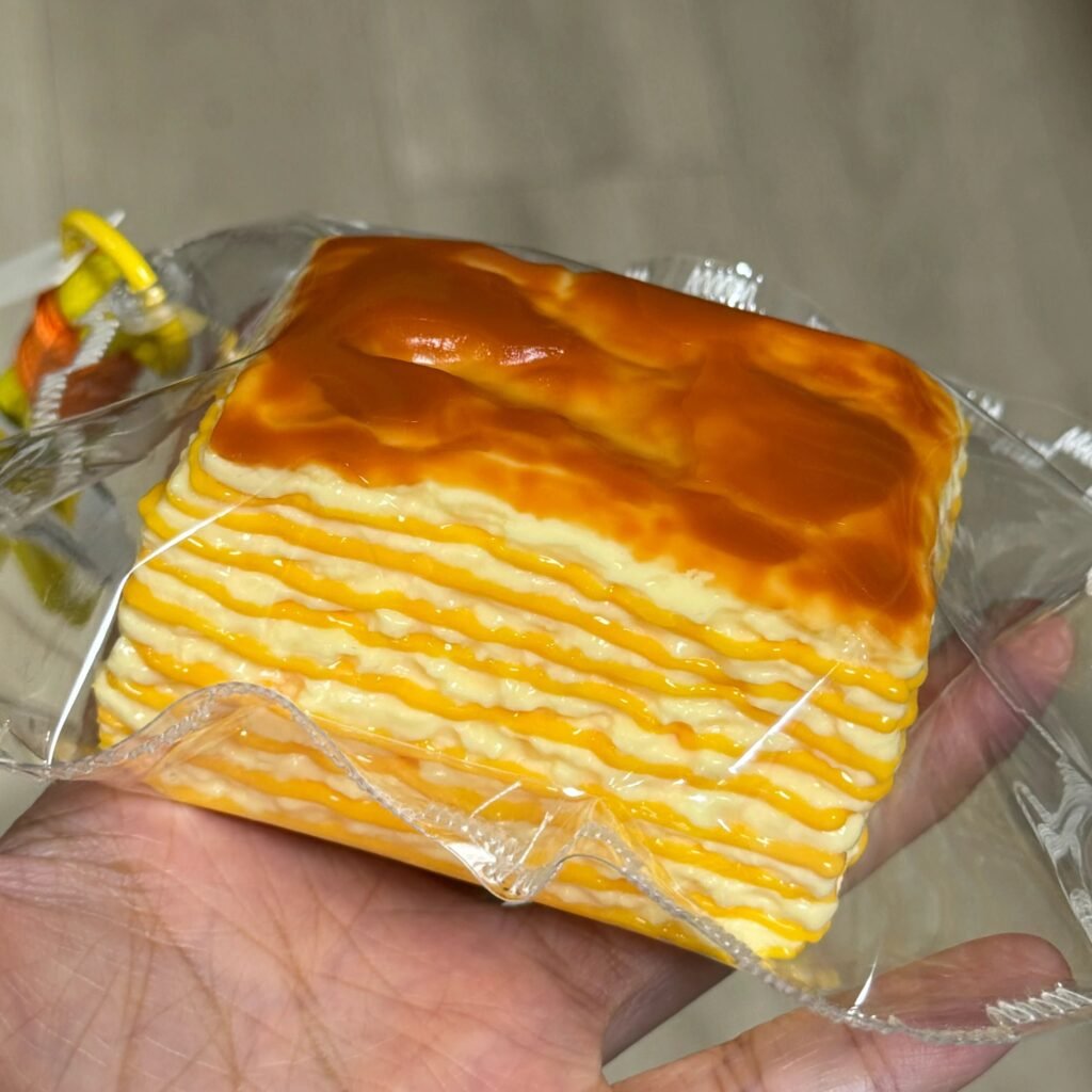 154121 GengGe Studio Mille-Feuille Pastry - Mango (Thick Cream Clay Texture Series) / GengGe Studio 千层酥饼(芒果)(厚奶油泥触感系列)