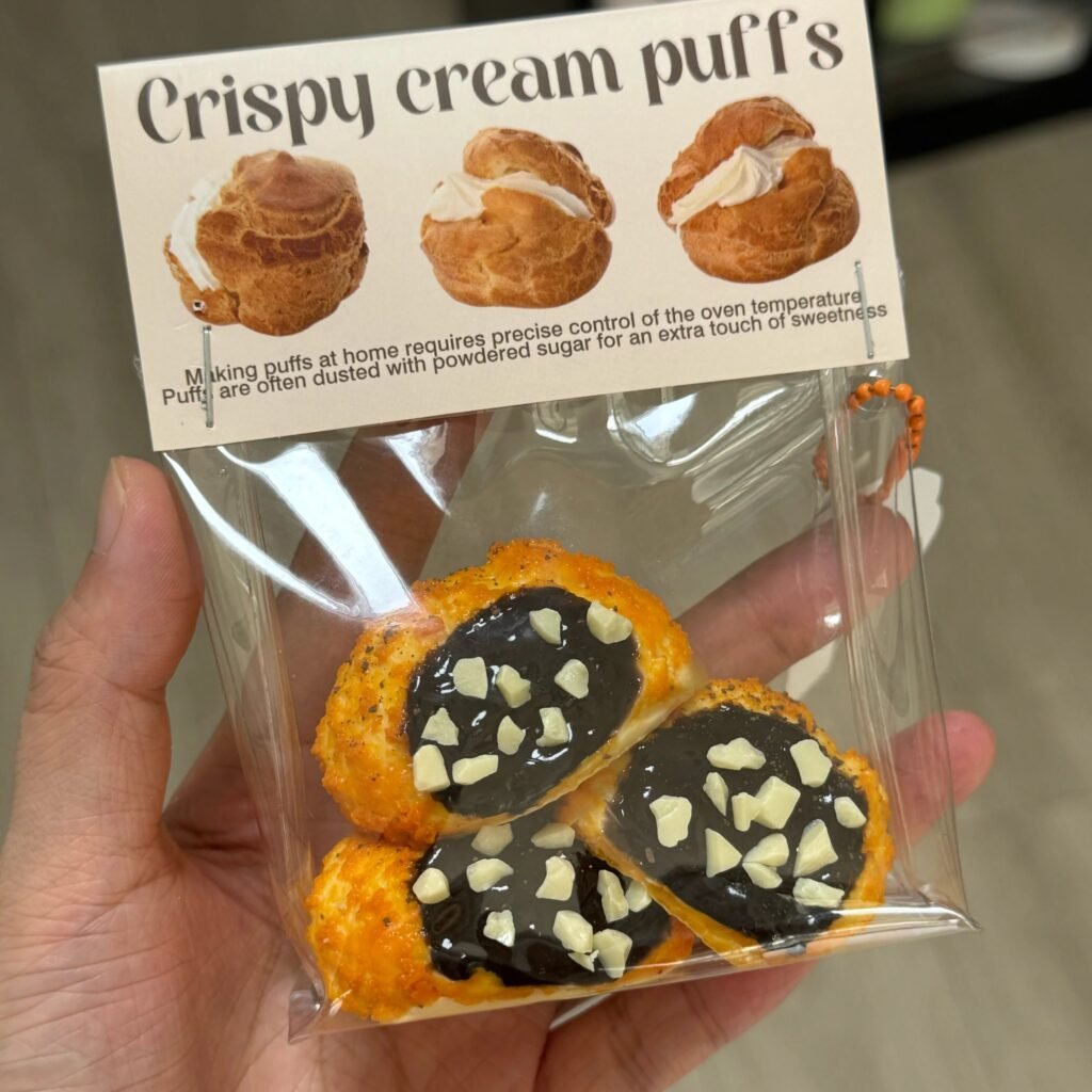 154185 GengGe Studio Cream Puff - Chocolate (Thick Cream Clay Texture Series) / GengGe Studio 奶油泡芙(巧克力)(厚奶油泥触感系列)