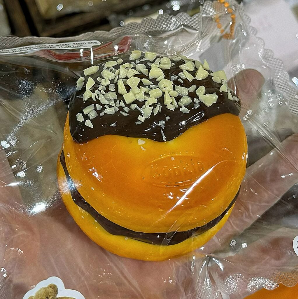 154214 GengGe Studio Cream Pastry - Chocolate Peanut (Thick Cream Clay Texture Series) / GengGe Studio 奶油酥饼(巧克力花生)(厚奶油泥触感系列)