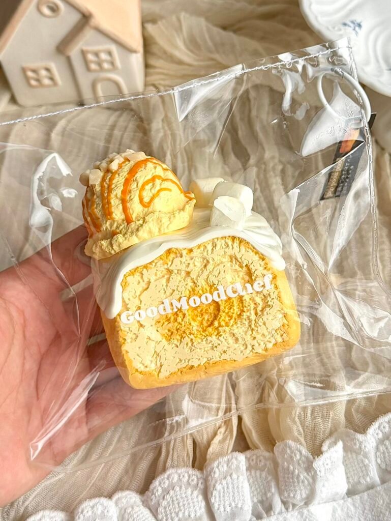 7022 Good Mood Chef Caramel Soy Milk Mini Toast (Cream Paste Clay Texture Series) / Good Mood Chef 焦糖豆乳小吐司（乳膏泥触感系列）