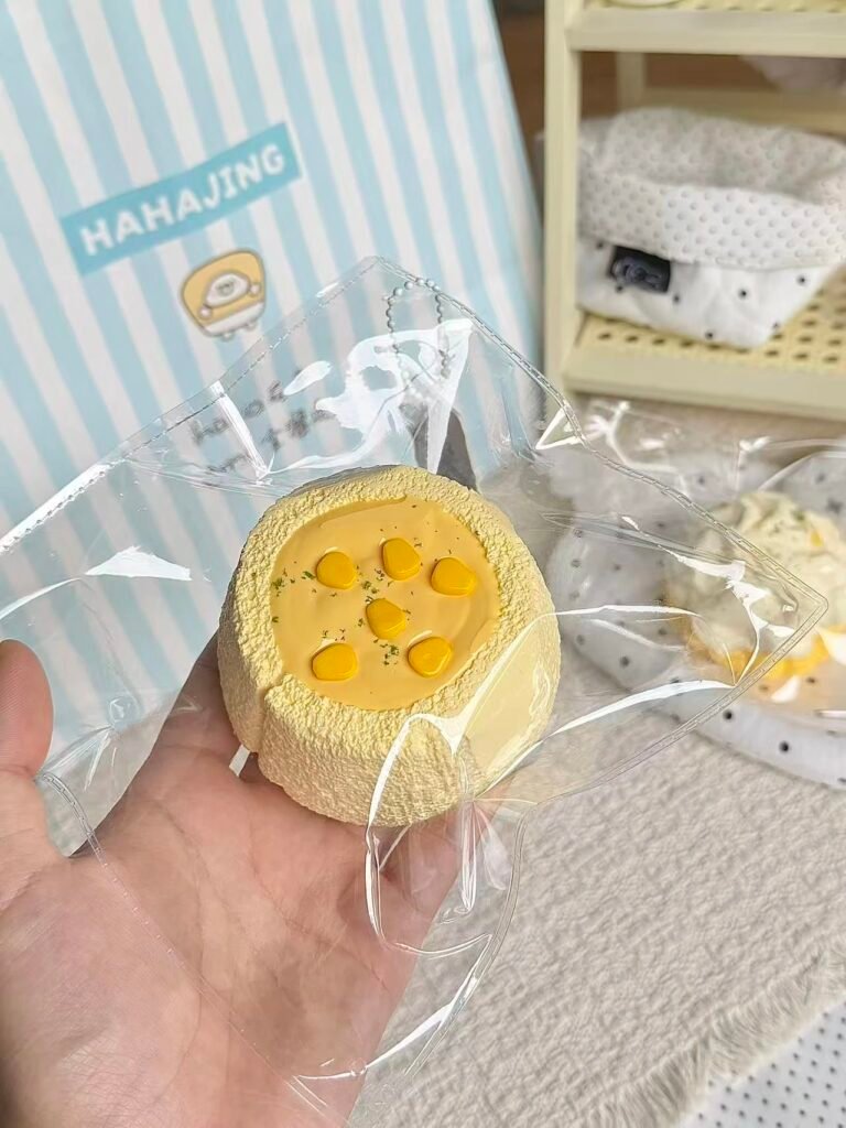 278088 Haha Jing Nienie Second Shop Corn Soup Round Toast (Hard Cheese Texture Series) / 哈哈静捏捏二店 玉米浓汤圆吐司（硬奶酪触感系列）