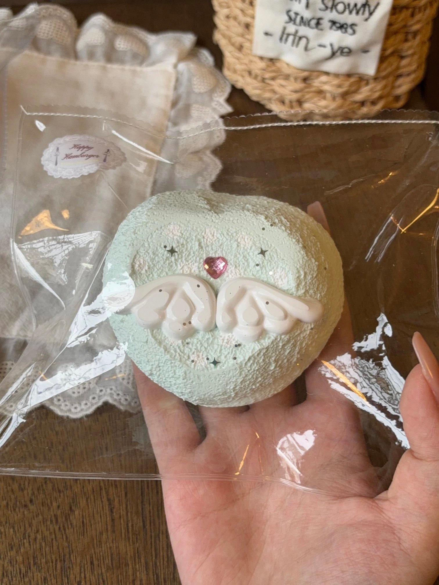 347054 Happy Hamburger Polka Dot Heart Cake (Greek Yogurt 2.0 Texture Series) / 开心汉堡包 ins波点爱心蛋糕(希腊酸奶2.0触感系列)