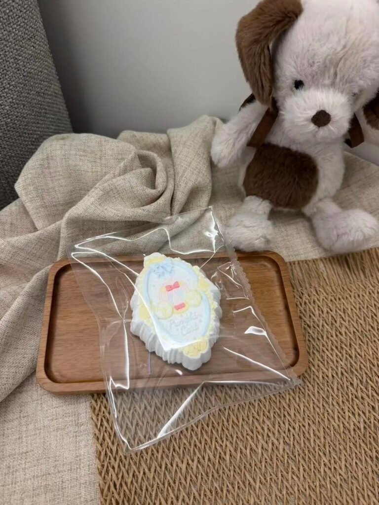 21071 Heqiqi Embroidered Carriage (Soft Cream Clay Texture Series) / 禾七七 刺绣马车（软奶油触感系列）