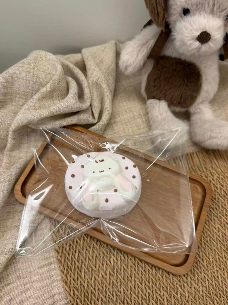 21074 Heqiqi Polka Dot Lop-Eared Bunny (Clay Texture Series) / 禾七七 波点垂耳兔（粘土泥触感系列）