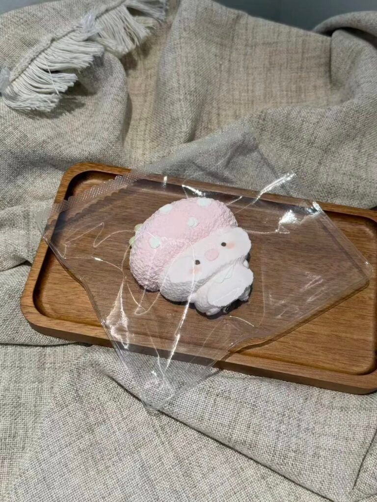 21084 Heqiqi Mushroom Pig (Soft Cream Clay Texture Series) / 禾七七 蘑菇小猪（软奶油触感系列）
