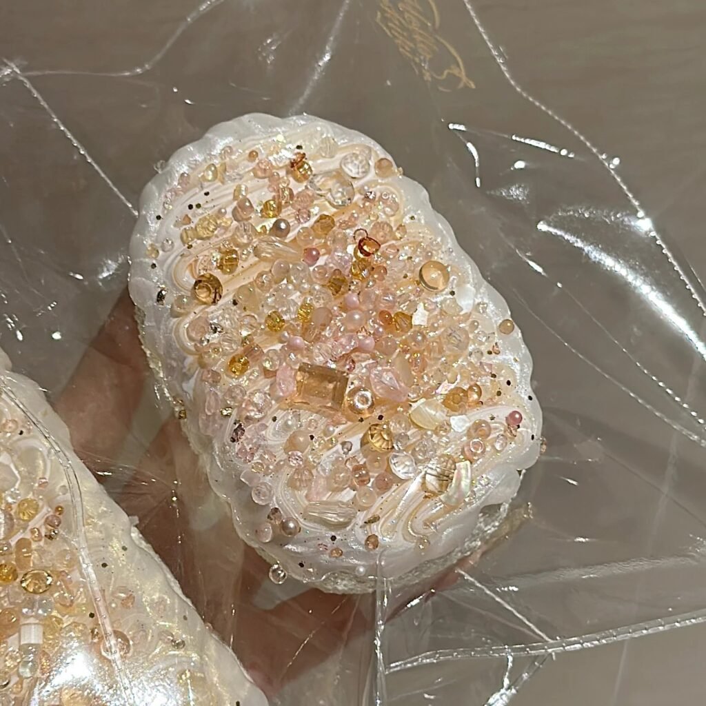 50044 HelloKiki Pink Champagne Latte Art (Glutinous Cream Texture Series) / hellokiki捏捏 粉香槟拉花(糯奶油触感系列)