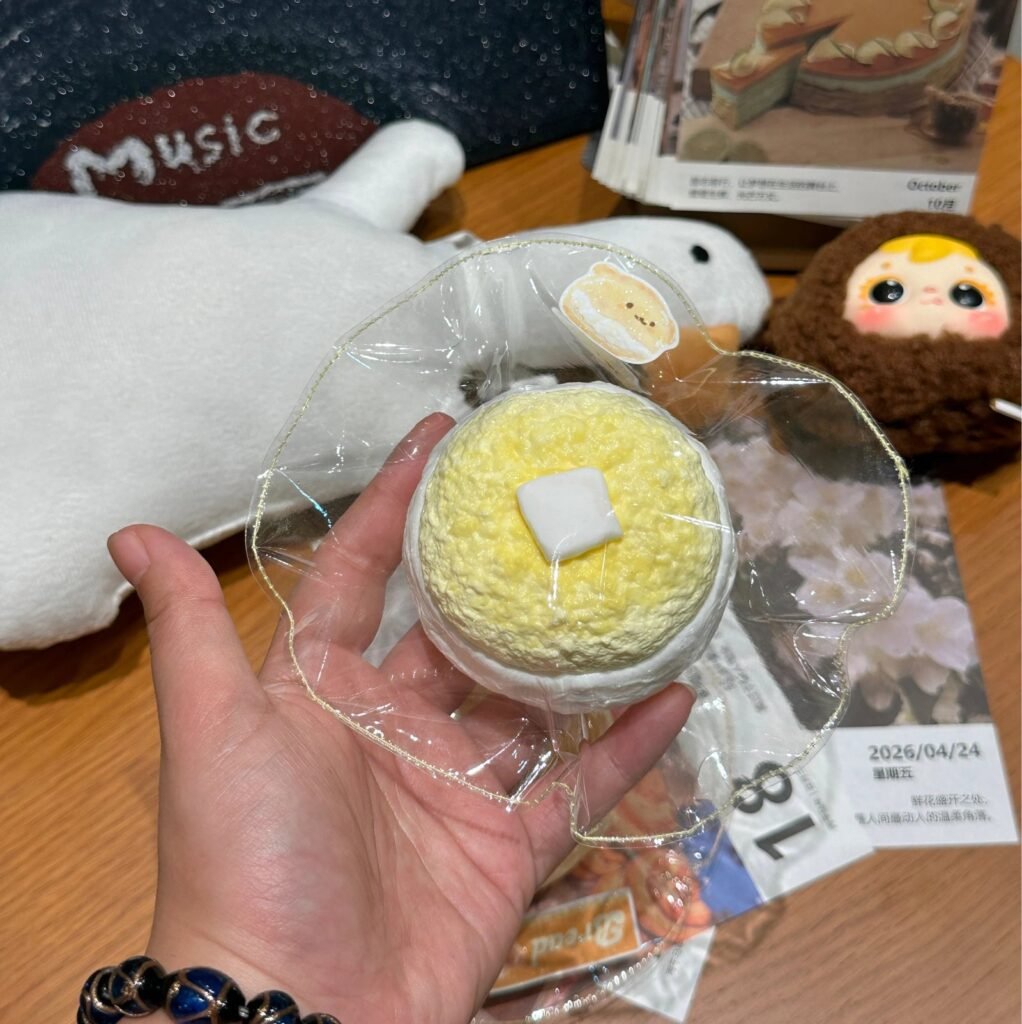 548014 Happy Pig Butter Cookie - Vanilla Scent (Dry Cream Texture Series) / 快乐猪猪 黄油曲奇（香草味）（干奶油触感系列）