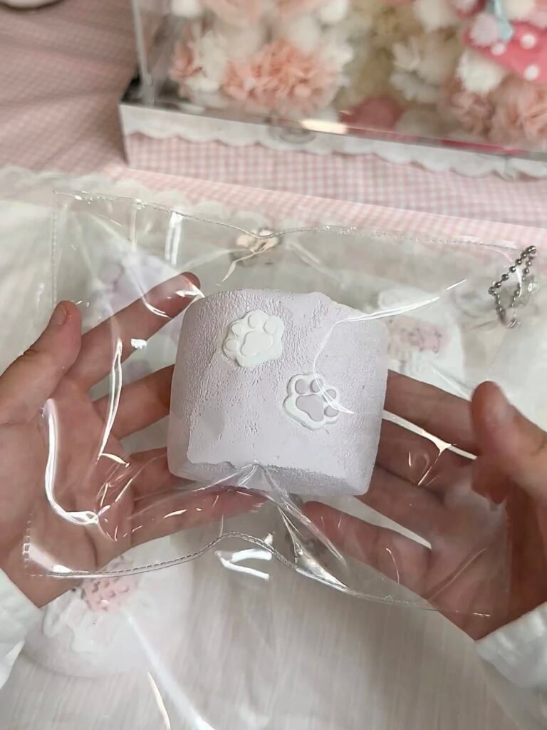 523007 Hunini Taro Marshmallow (High-Resistance Cream Cheese Clay Texture Series) / hunini 香芋棉花糖（乳酪泥加阻触感系列）