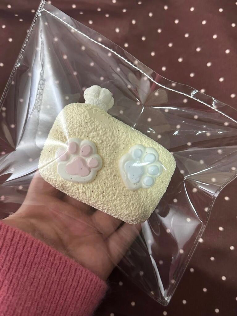 261020 Haowan Nie Cat Paw Toast (Wet Cheese Clay Texture Series) / 好丸捏 猫爪吐司(湿酪泥触感系列)