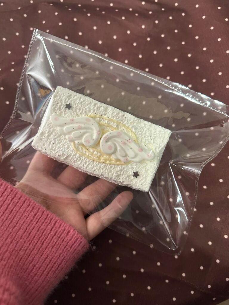 261019 Haowan Nie Wing Long Toast (Fluffy Cream Clay Texture Series) / 好丸捏 翅膀长吐司（绵奶油触感系列）