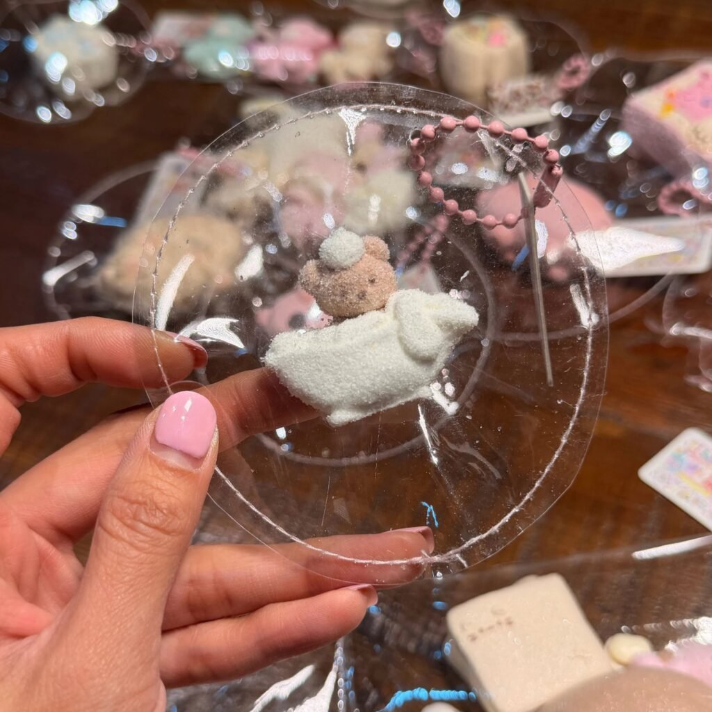 918 Kala Bathing Bear Extra Mini Charm / KALA 洗澡熊超迷你挂件