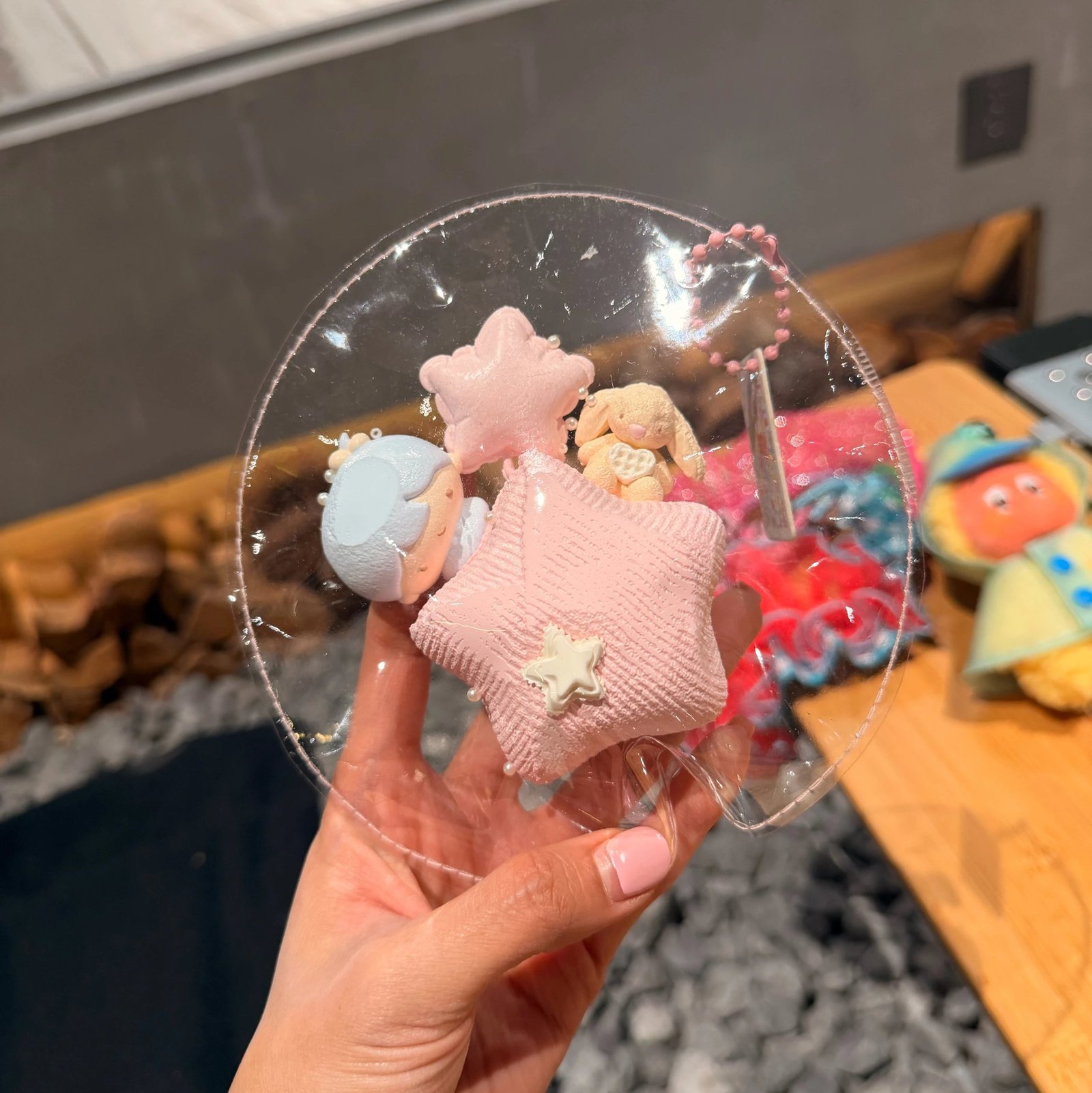 931 Kala Origami Star Charm - Partly Powdered / KALA 折纸星星挂件(局部裹粉)