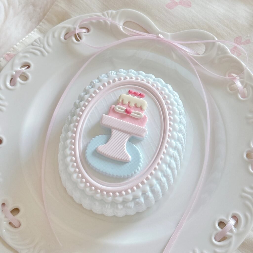 444015 Kawaii Nie Baroque Cake / Kawaii Nie 巴洛克蛋糕