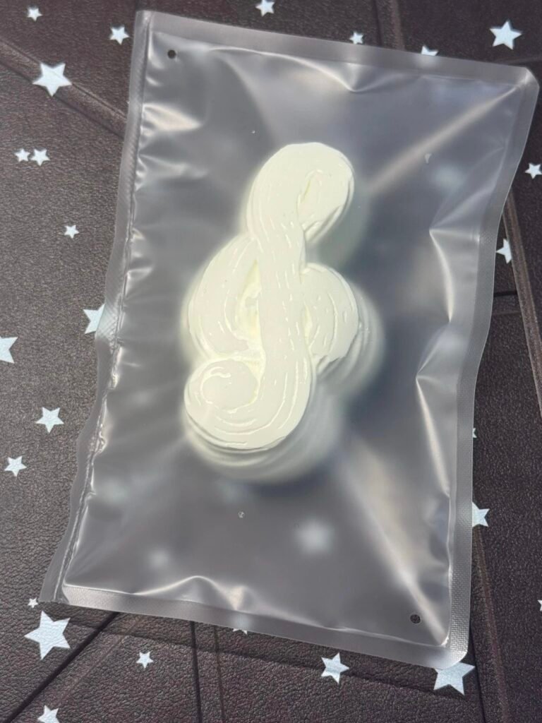 266011 Komi Keyan Musical Note (Light Milk Clay Texture Series) / komi可盐 音符（轻奶泥触感系列）