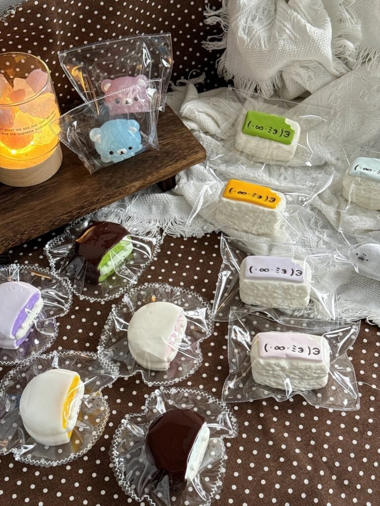 473032 Kittyliio Mint Chocolate Sandwich Pie / Kittyliio 薄巧夹心派
