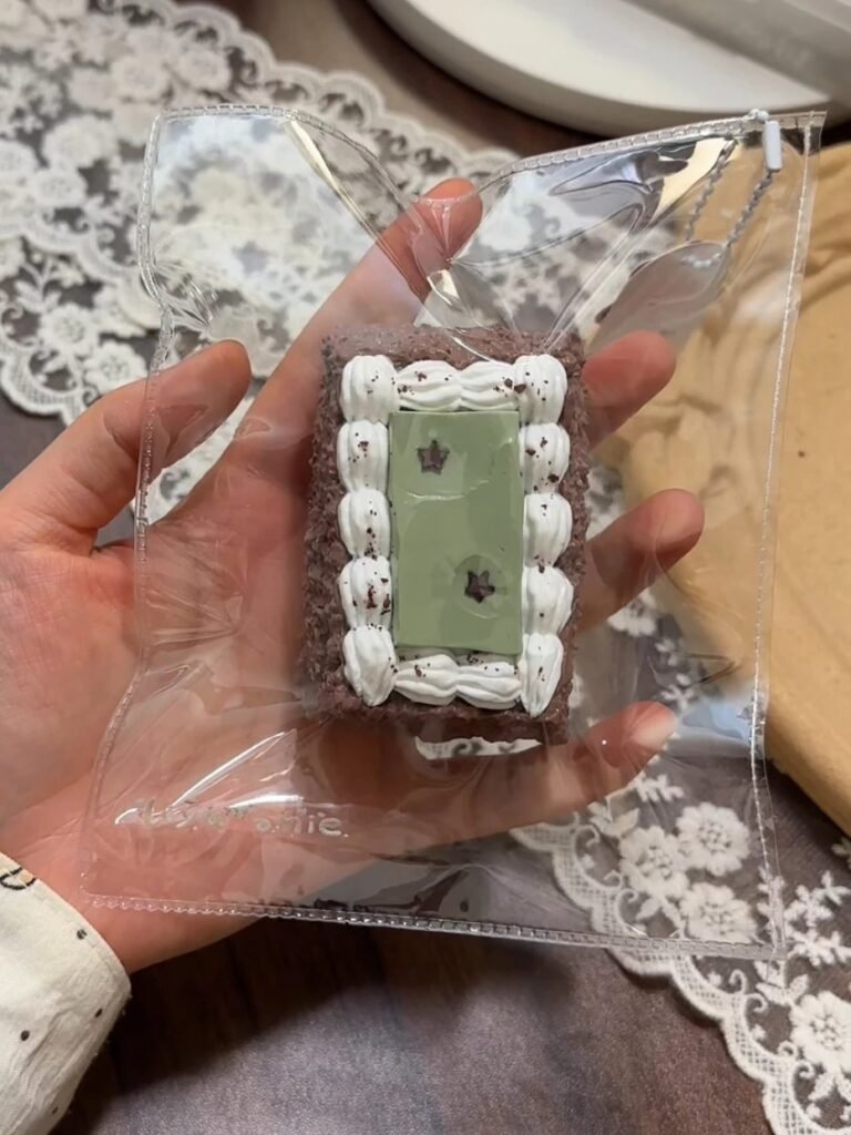208011 Liyu 777 Squishy Matcha Chocolate Cream Square (Cream Clay Texture Series) / 梨予777的捏 抹巧奶油方方(奶油泥触感系列)