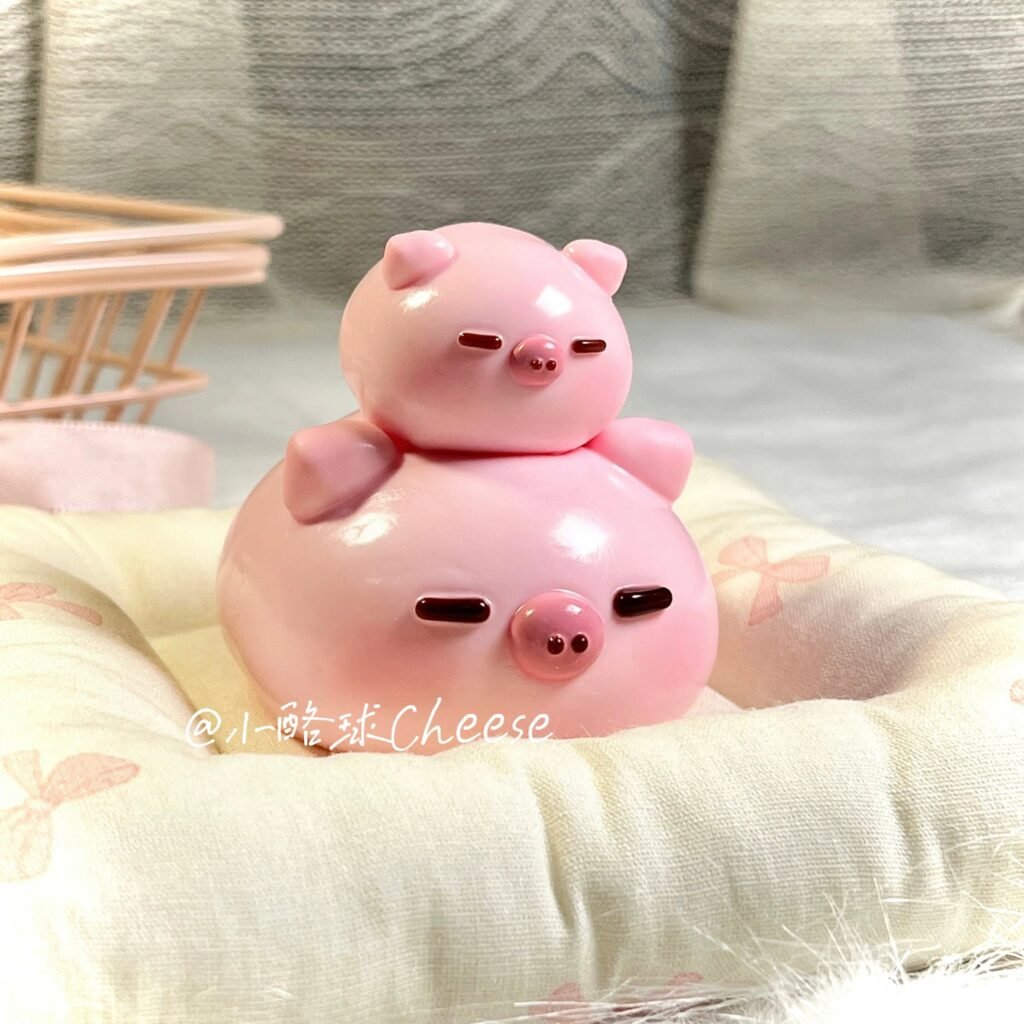 447000 Little Cheese Ball Shop Pig Stack (Wet Cheese Clay Texture Series) / 小酪球Shop bobo猪（湿酪泥触感系列）