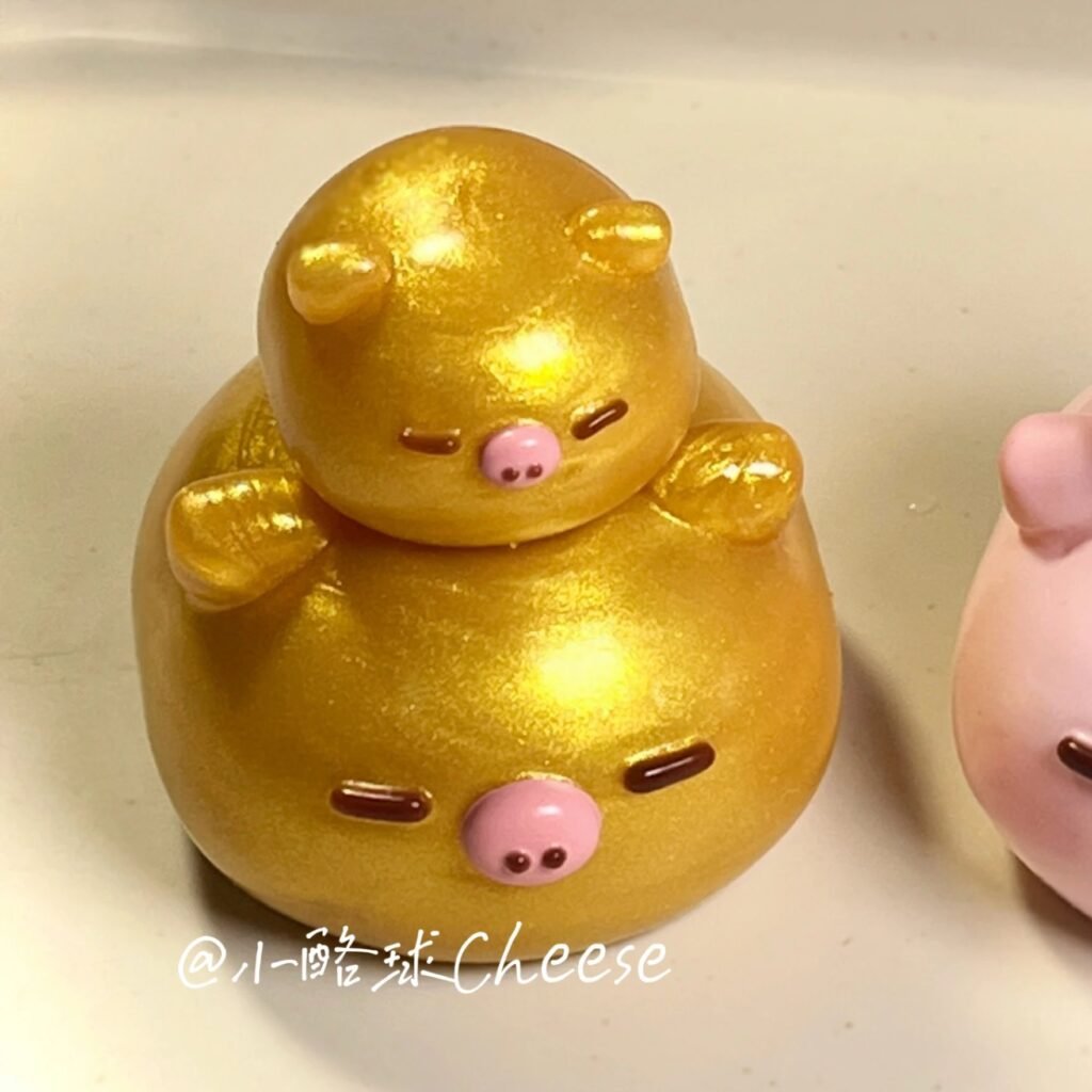 447001 Little Cheese Ball Shop Lucky Pig Stack (Wet Cheese Clay Texture Series) / 小酪球Shop 招财bobo猪（湿酪泥触感系列）