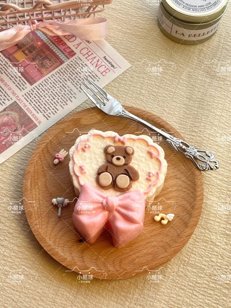447002 Little Cheese Ball Shop Bear Bow Cake / 小酪球Shop 小熊蝴蝶结蛋糕