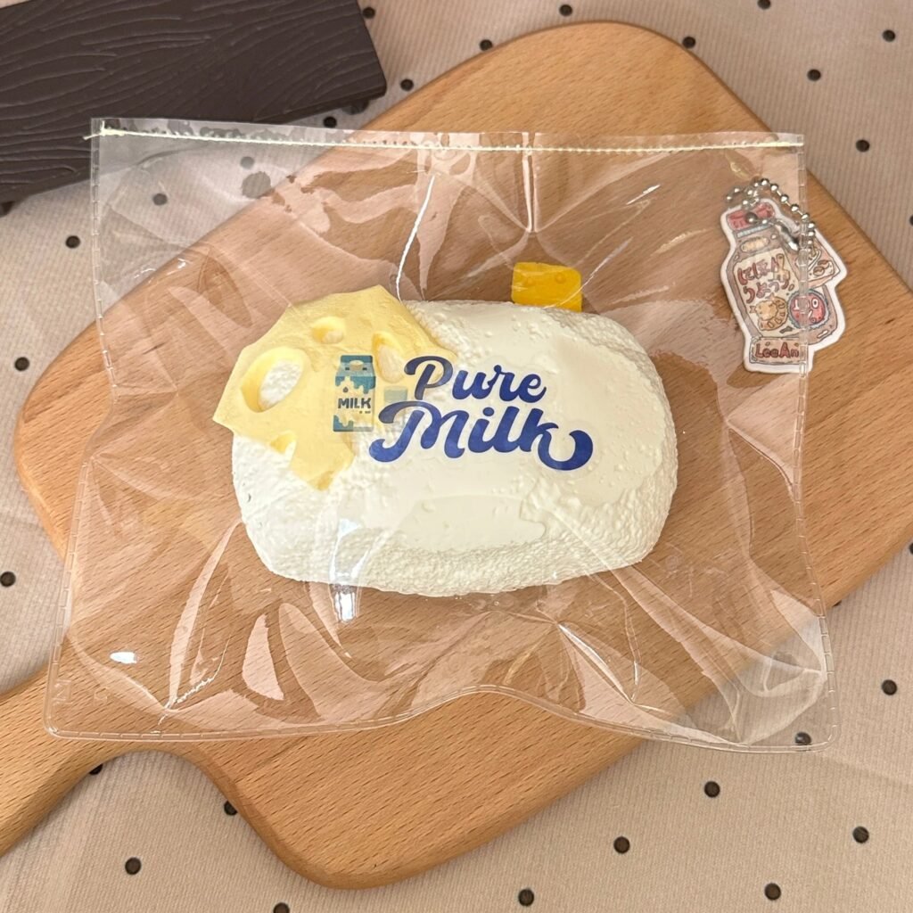 37093 LeeAnn Handmade Milk Cheese Bun (Watery Cream Clay Texture Series) / LeeAnn莉安手作 牛乳芝士馒头（水奶油触感系列）