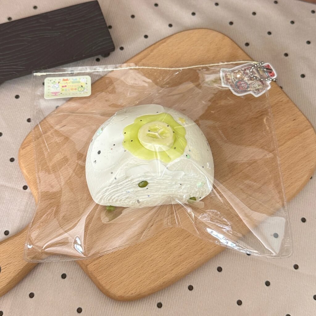 37094 LeeAnn Handmade Cucumber Bun (Watery Cream Clay Texture Series) / LeeAnn莉安手作 青瓜包子（水奶油触感系列）