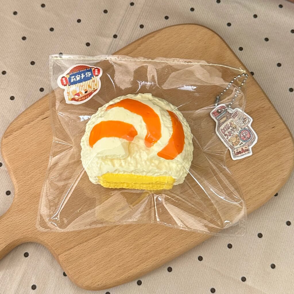 37099 LeeAnn Handmade Crab Stick Bagel (Soft Clay Texture Series) / LeeAnn莉安手作 蟹排贝果（软泥触感系列）