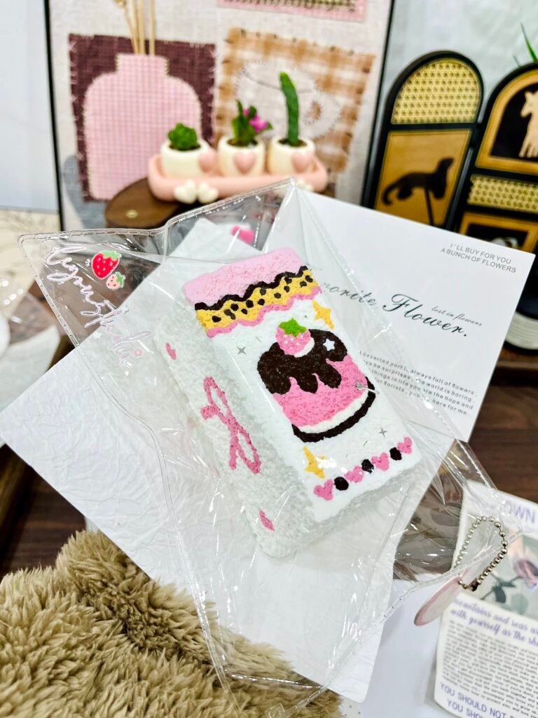 280048 Leyou Studio Berry Chocolate Cream Long Toast / 乐油studio 莓巧奶油长吐司