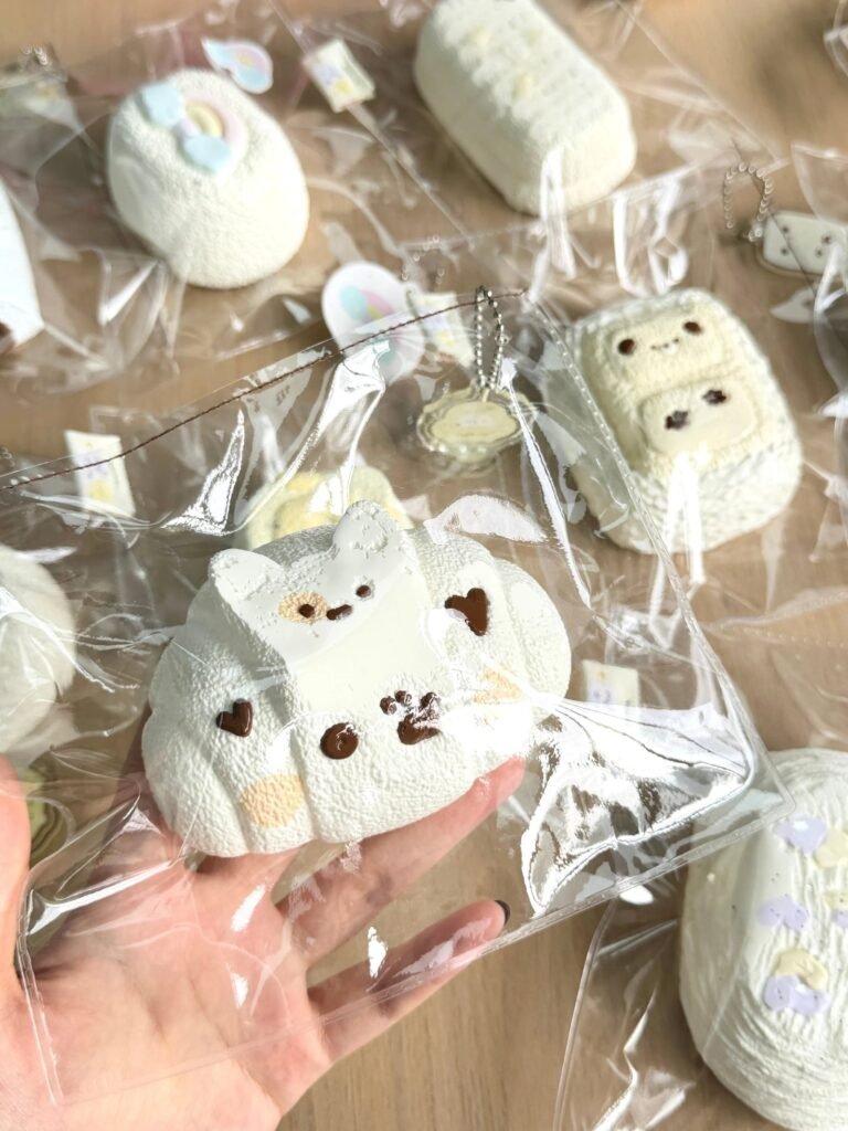 517006 Lihao Gaoxiao Calico Kitten Bun (Glutinous Cream Texture Series) / 梨好糕笑·捏捏 三花猫仔包（糯奶油触感系列）