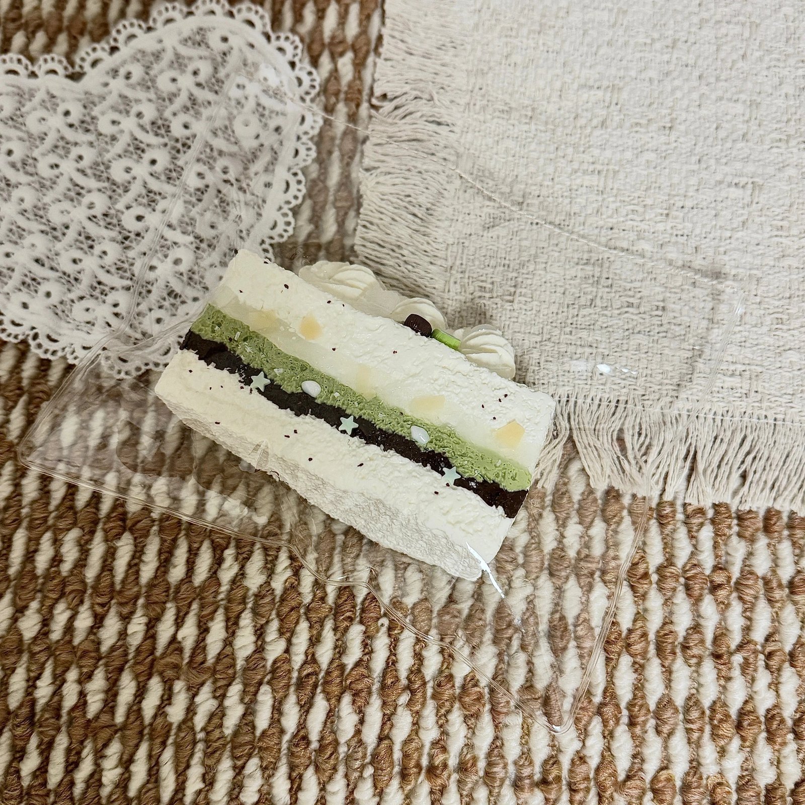 415024 Lucky Sheep Two Coconuts Long Toast (Fluffy Cream Clay Texture Series) / 幸运羊 两颗椰子长吐司(蓬松奶油泥触感系列)