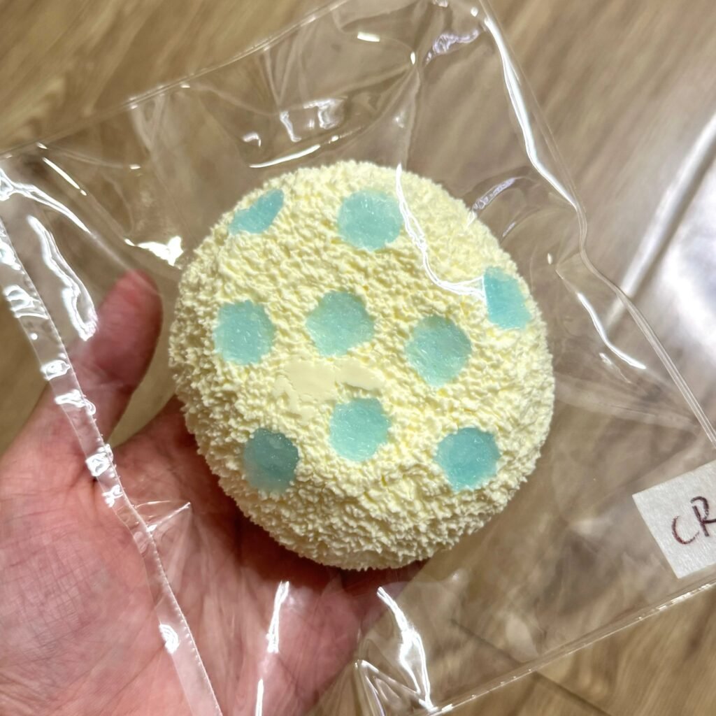 415044 Lucky Sheep Aqua Polka Dot Senbei - Cosmetic Defect (Extra Soft Clay Texture Series) / 幸运羊 水色波点仙贝（瑕疵）（超软泥触感系列）