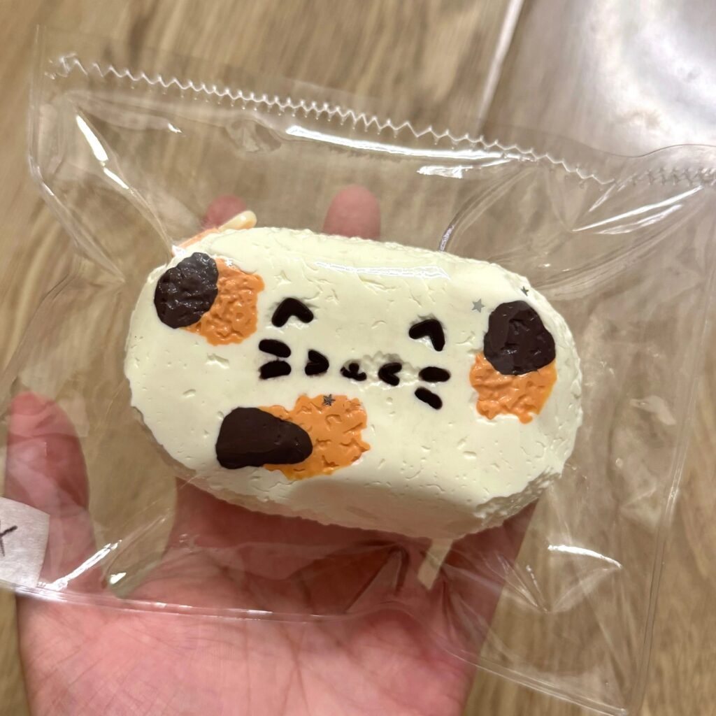 415046 Lucky Sheep Double-Layer Calico Cat Bar - Cosmetic Defect (Watery Cream Texture Series) / 幸运羊 双层三花猫条（瑕疵）（稀奶油触感系列）