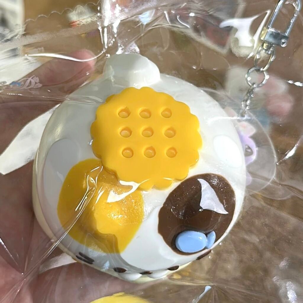 83051 Lxx Fairyland Sandwich Kitty - Ear Air Bubble (Cotton Cream Texture Series) / Lxx捏捏fairyland 夹心猫·耳朵气泡瑕疵(绵奶油触感系列)