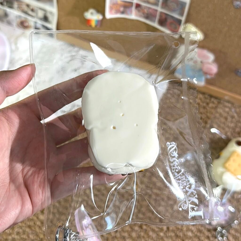 83057 Lxx Fairyland Calico Cookie Kitty - Back Air Hole (Dry Cream Texture Series) / Lxx捏捏fairyland 三花饼干猫·背部气孔瑕疵(干奶油触感系列)