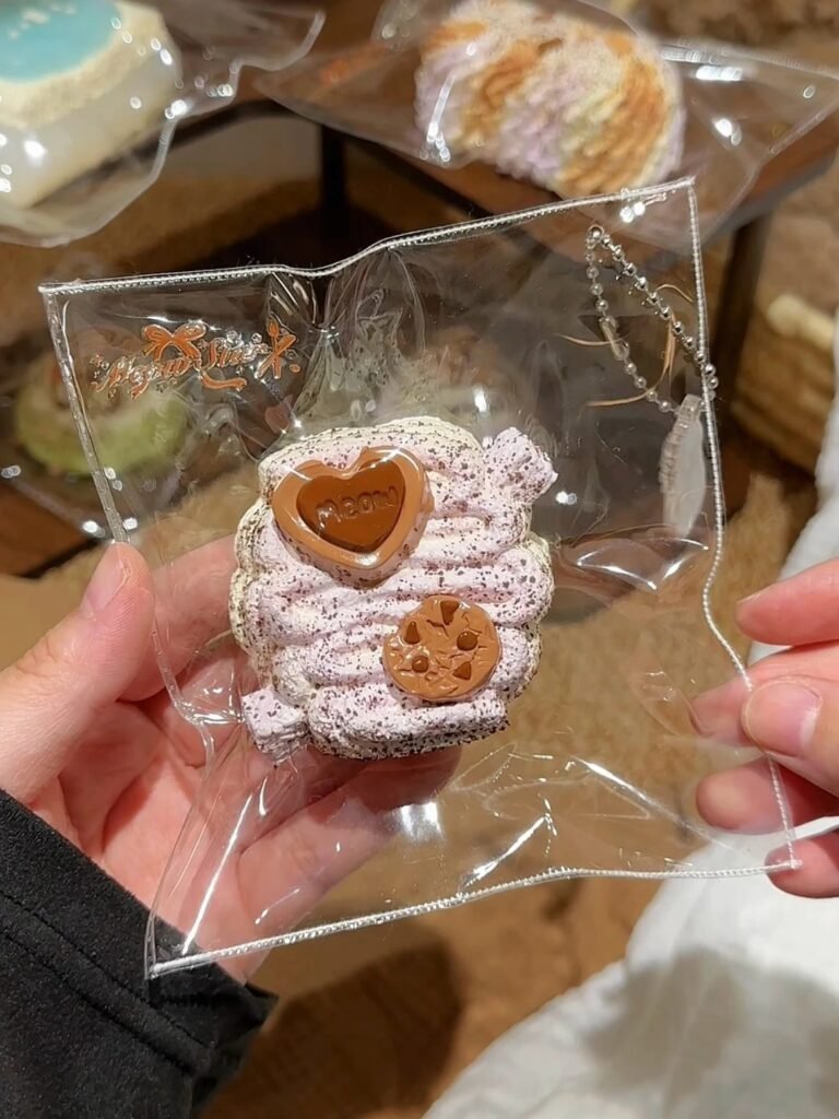 550009 Meow Star Taro Rich Chocolate Mini Milk Cake (Sweet Potato Clay Texture Series) / Meow Star 香芋浓巧小奶糕（红薯泥触感系列）