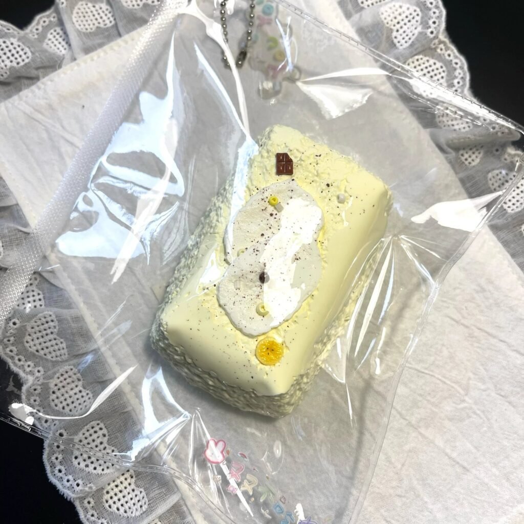 363008 Miao Xiao Wang Short Milk Cake - Clearance (Maltose Clay Texture Series) / 喵小汪 短奶糕（清仓特价）（麦芽糖泥触感系列）