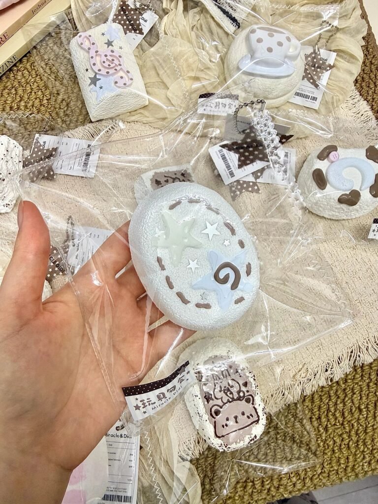222020 Miracle Didi Mint Chocolate Star Senbei (Dry Mochi Clay Texture Series) / Miracle Didi 薄巧星贝(干糯泥触感系列)