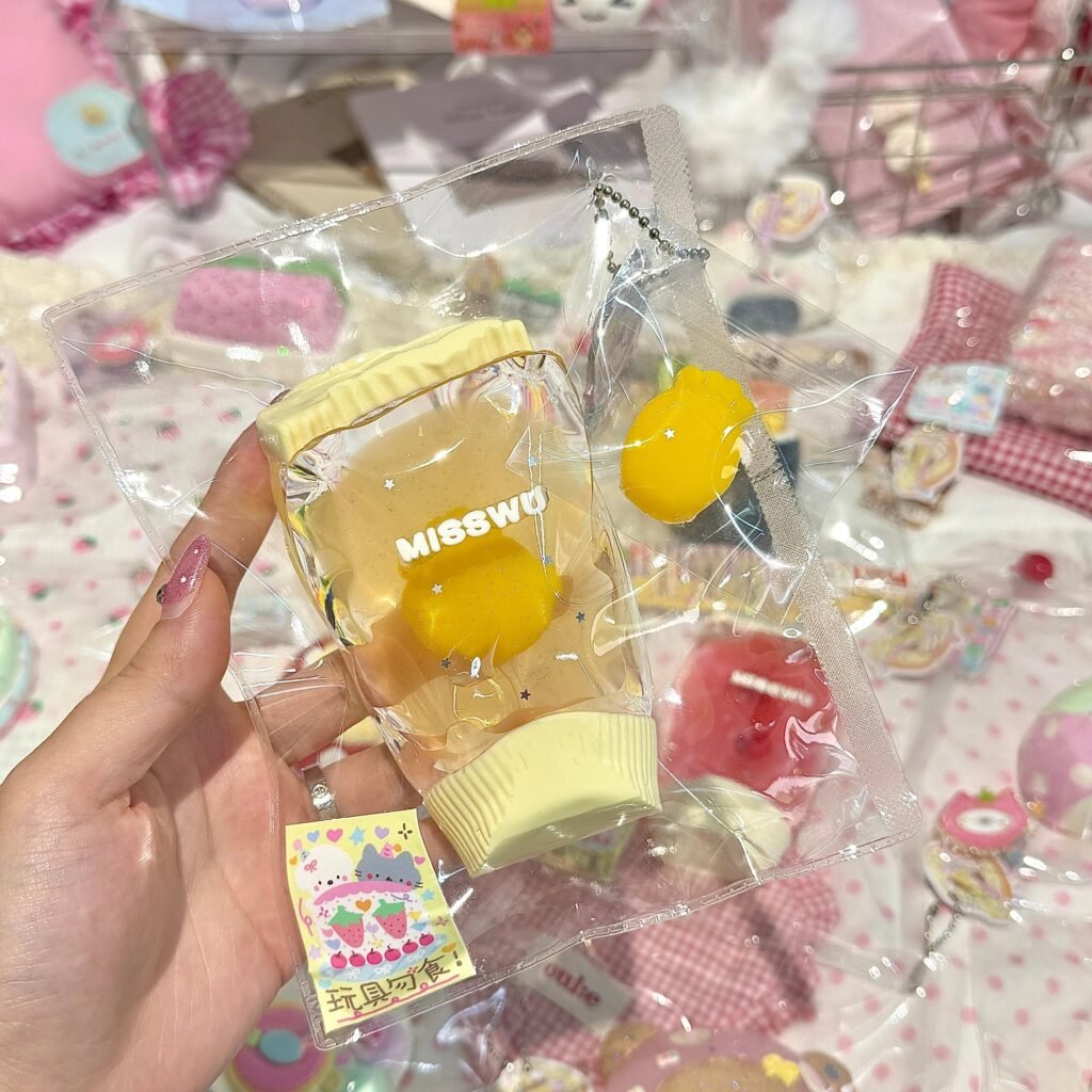 25053 MissWu Pineapple Toothpaste (Transparent Gel Texture Series) / MissWu 菠萝牙膏(透胶触感系列)