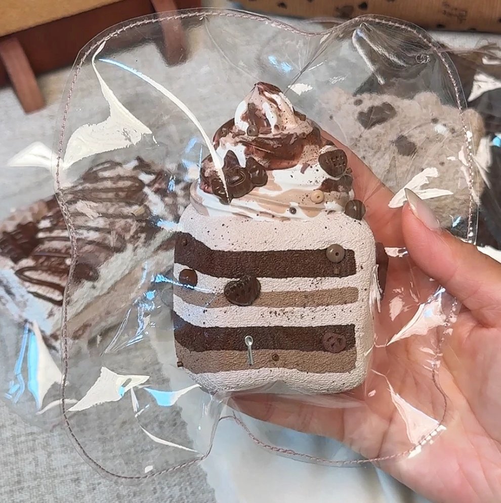 845 MOKK Chocolate Snow-Capped Chunk (Cream Clay Texture Series) / 抹可可 巧克力雪顶墩墩(乳膏泥触感系列)