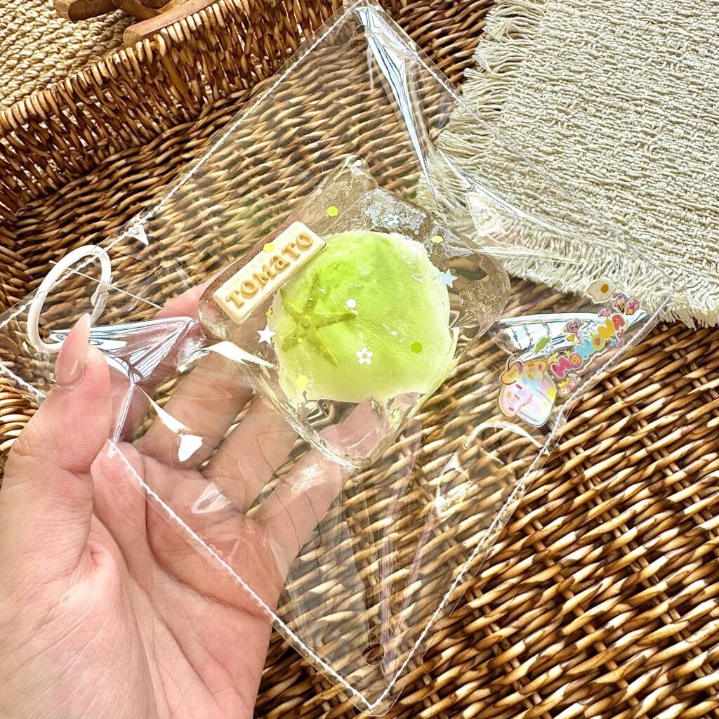 239030 Monona Squishy Clay-Filled Squishable Tomato - Green Unripe / 软软蛋白Monona 粘土内馅捏爆小番茄青瓜蛋子