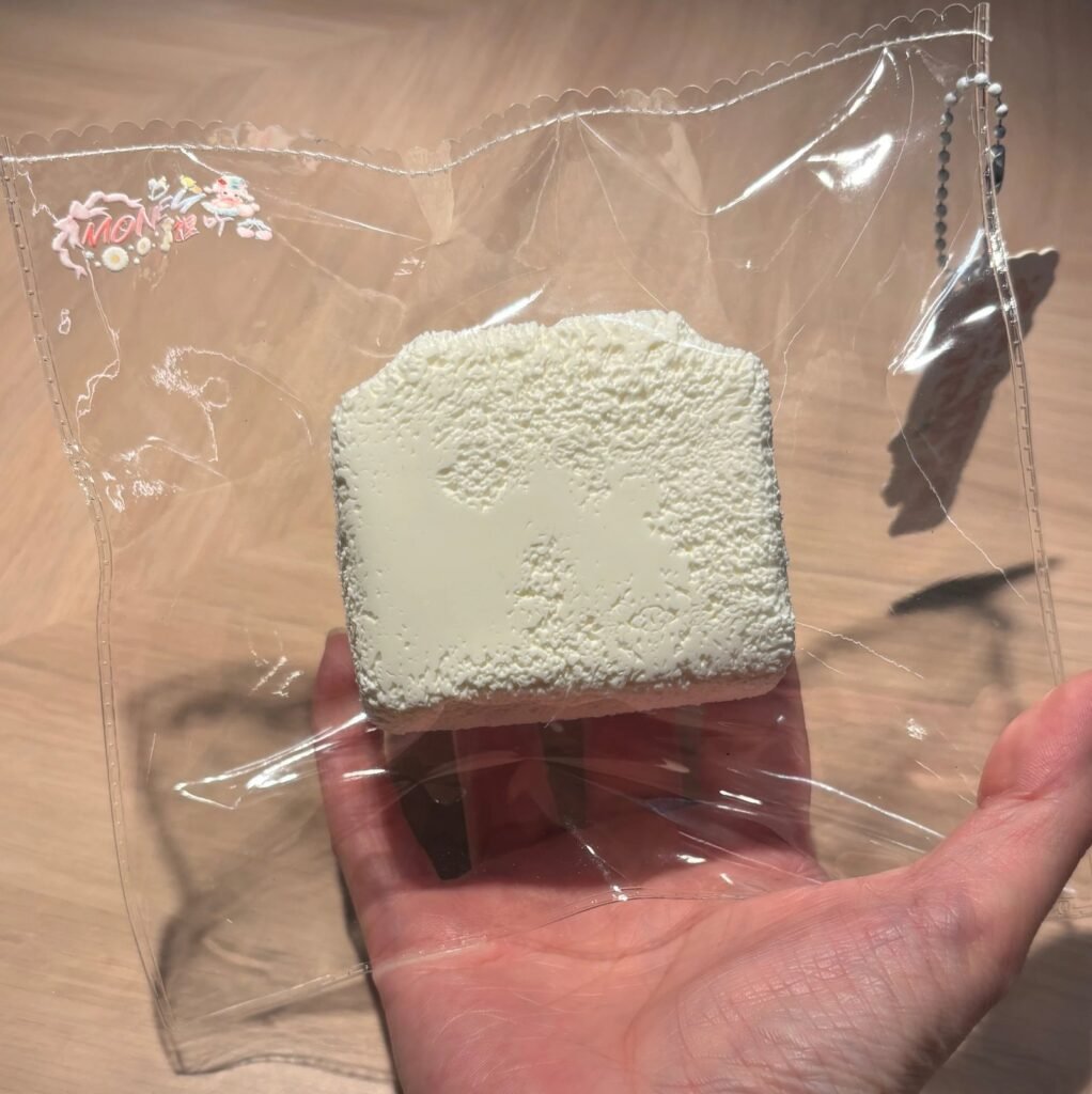 288074 Money Nieya Blank Large Toast (Cheese Clay Texture Series) / Money捏吖 大白胚大吐司(奶酪泥触感系列)