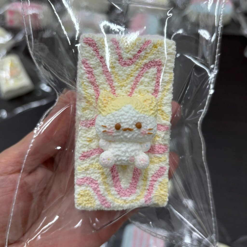562012 Nanie Studio Wavy Kitten Hand-Painted Cake / Nanie Studio 波纹小猫手绘蛋糕