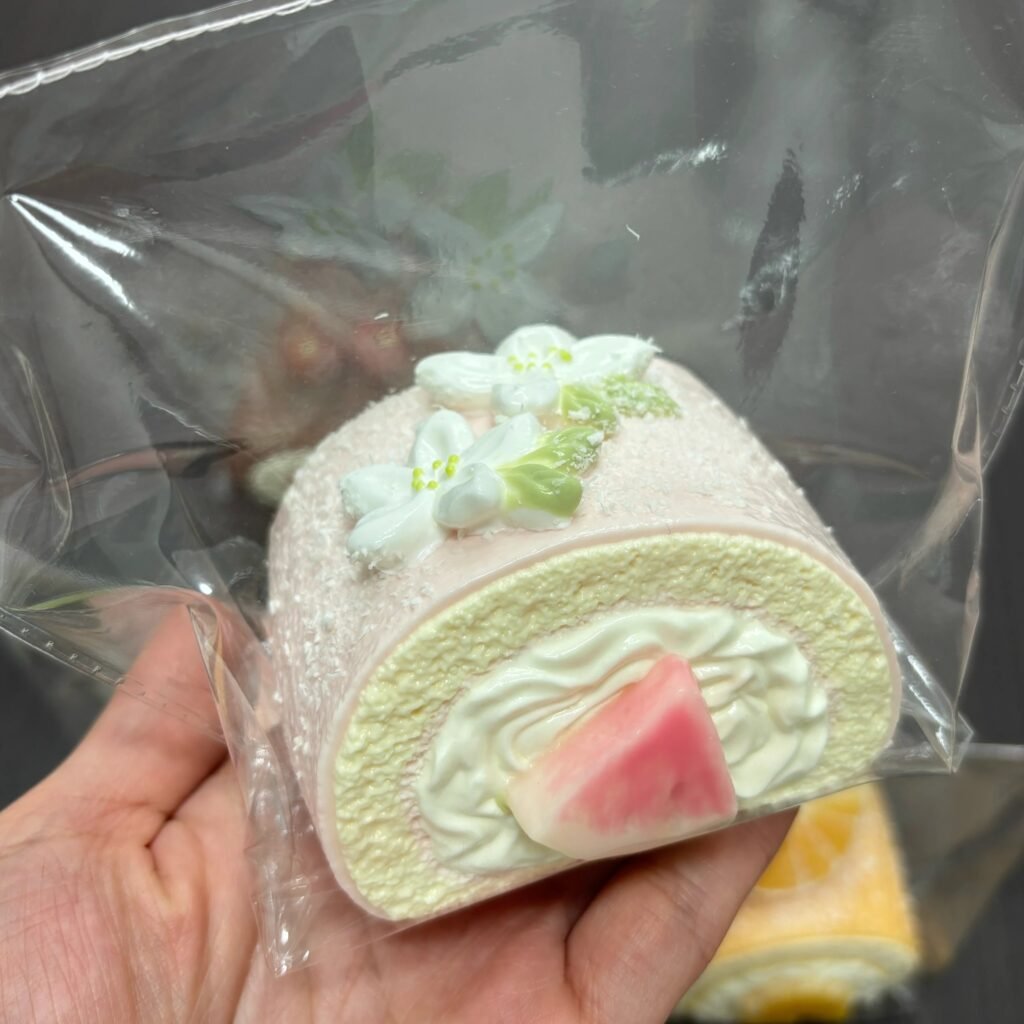 562016 Nanie Studio Guava Swiss Roll / Nanie Studio 芭乐瑞士卷