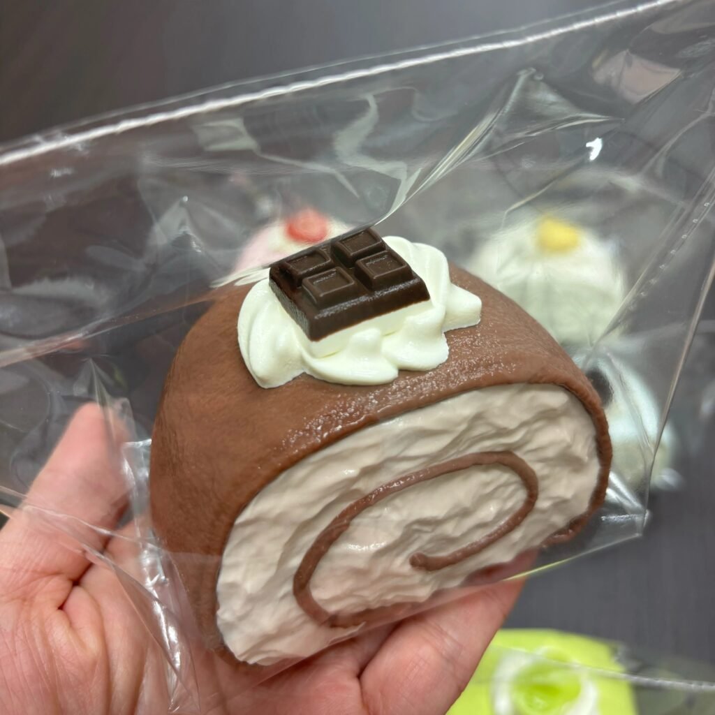 562020 Nanie Studio Chocolate Towel Roll / Nanie Studio 巧克力毛巾卷