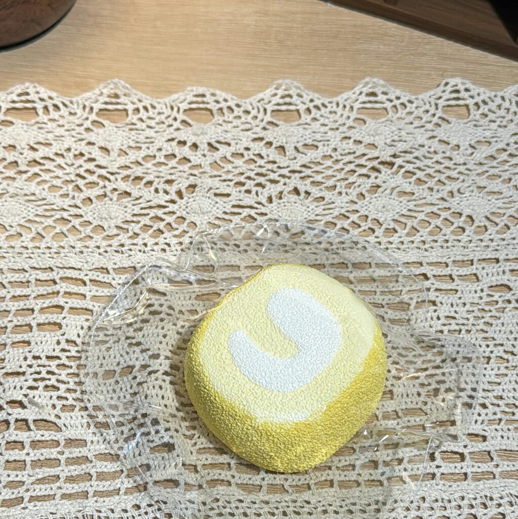 516000 Neo Studio Egg Yolk Swiss Roll / Neo studio 蛋黄瑞士卷