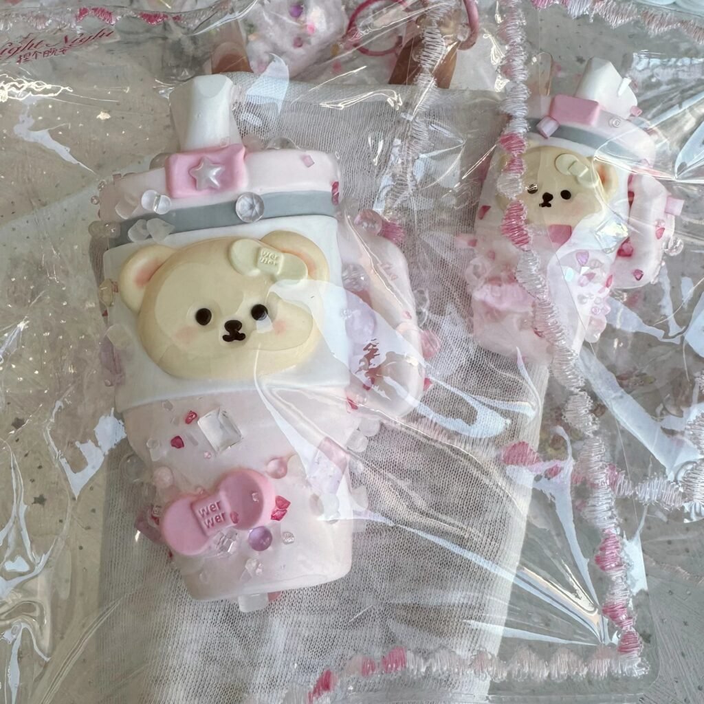 533019 Niege Wanan Milk Bear Water Cup - Pink (Sticky Clay Texture Series) / 捏个晚安 奶熊水杯·粉色(黏糊泥触感系列)