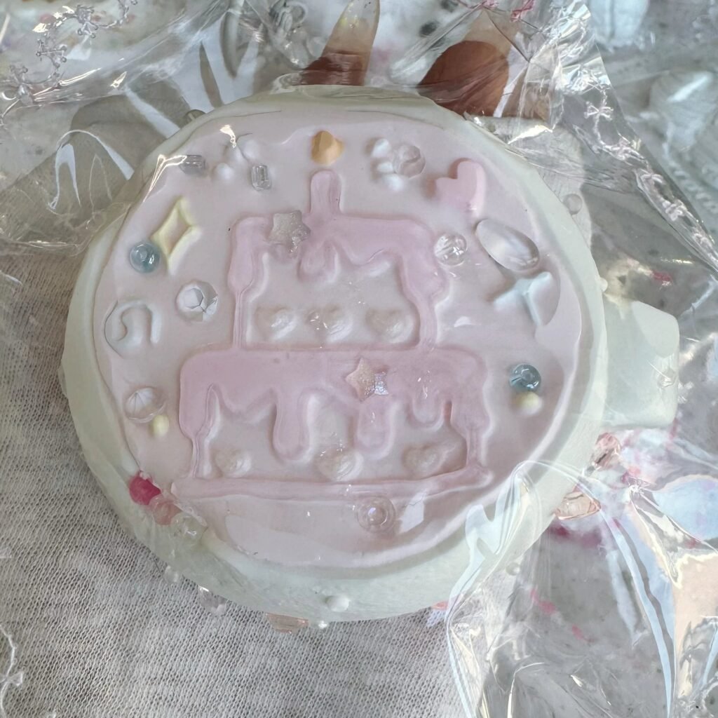 533041 Niege Wanan Cake Coffee - Pink (Sticky Clay Texture Series) / 捏个晚安 蛋糕咖啡·粉色（黏糊泥触感系列）